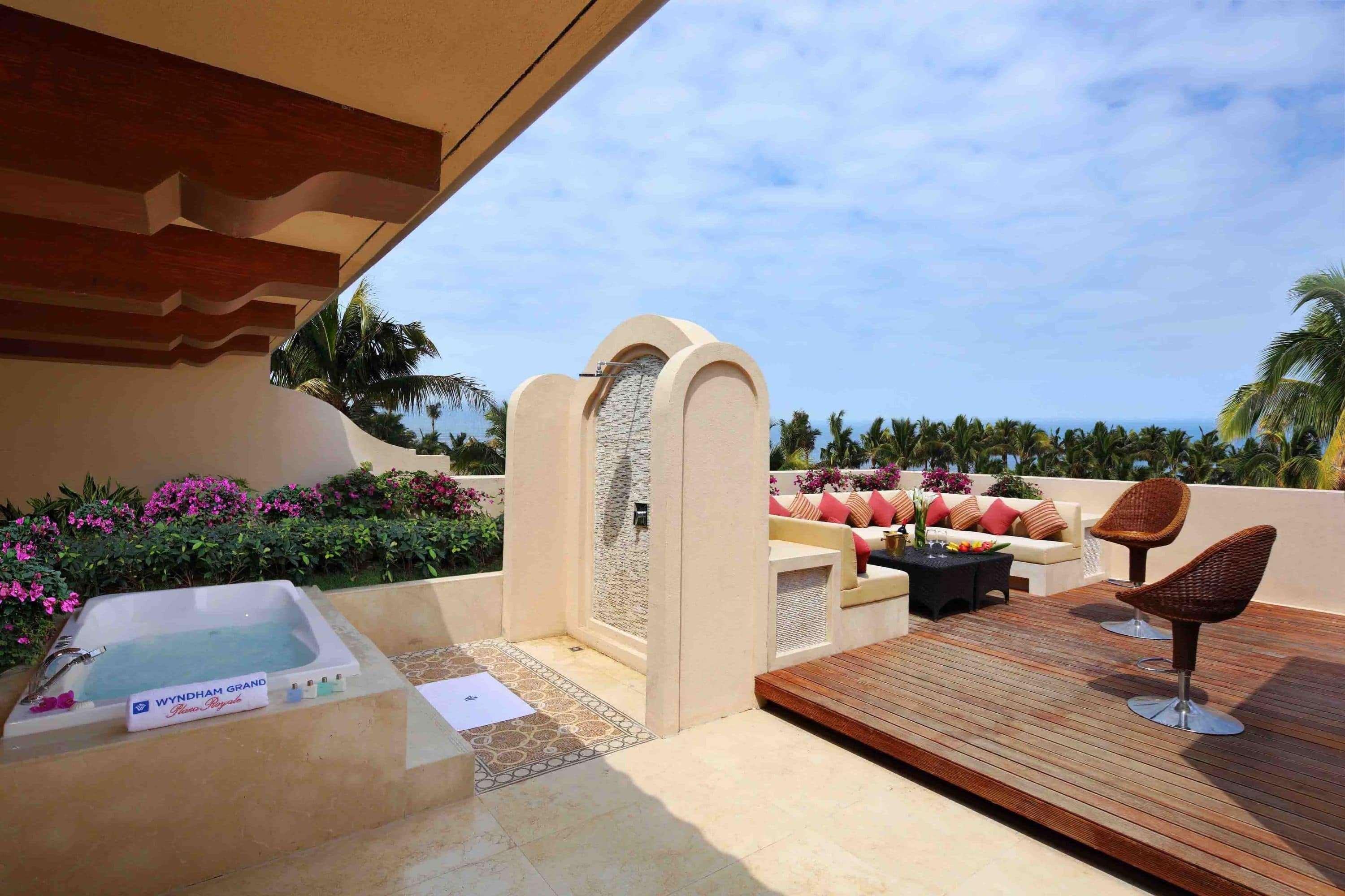 Wyndham Grand Plaza Royale Hainan Longmu Bay Ledong Buitenkant foto
